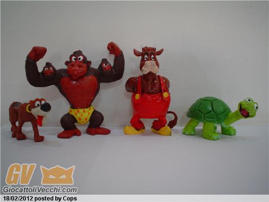 Fantazoo pvc figures.jpg